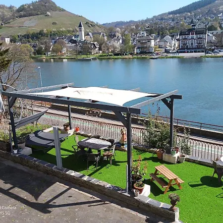 Special With Mosel View * Alf